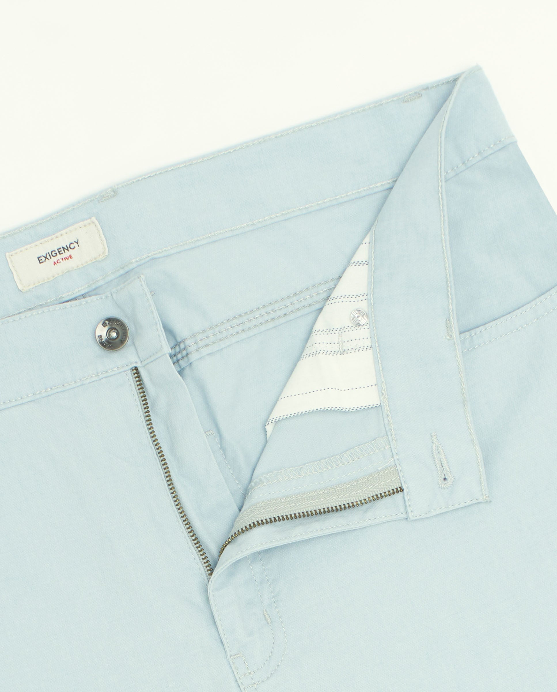 Pantalón 5 bolsillos celeste