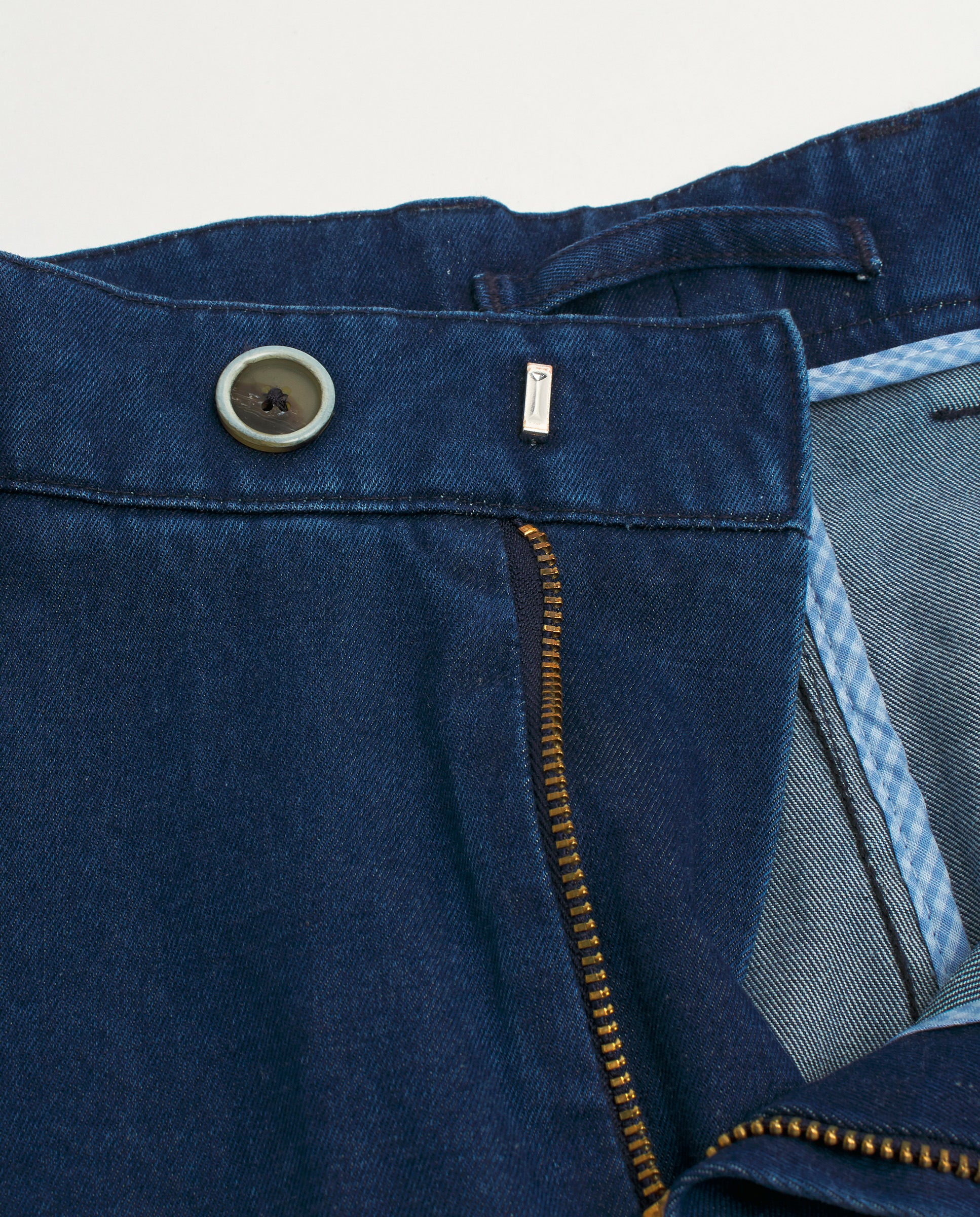 Pantalón chino denim azul oscuro
