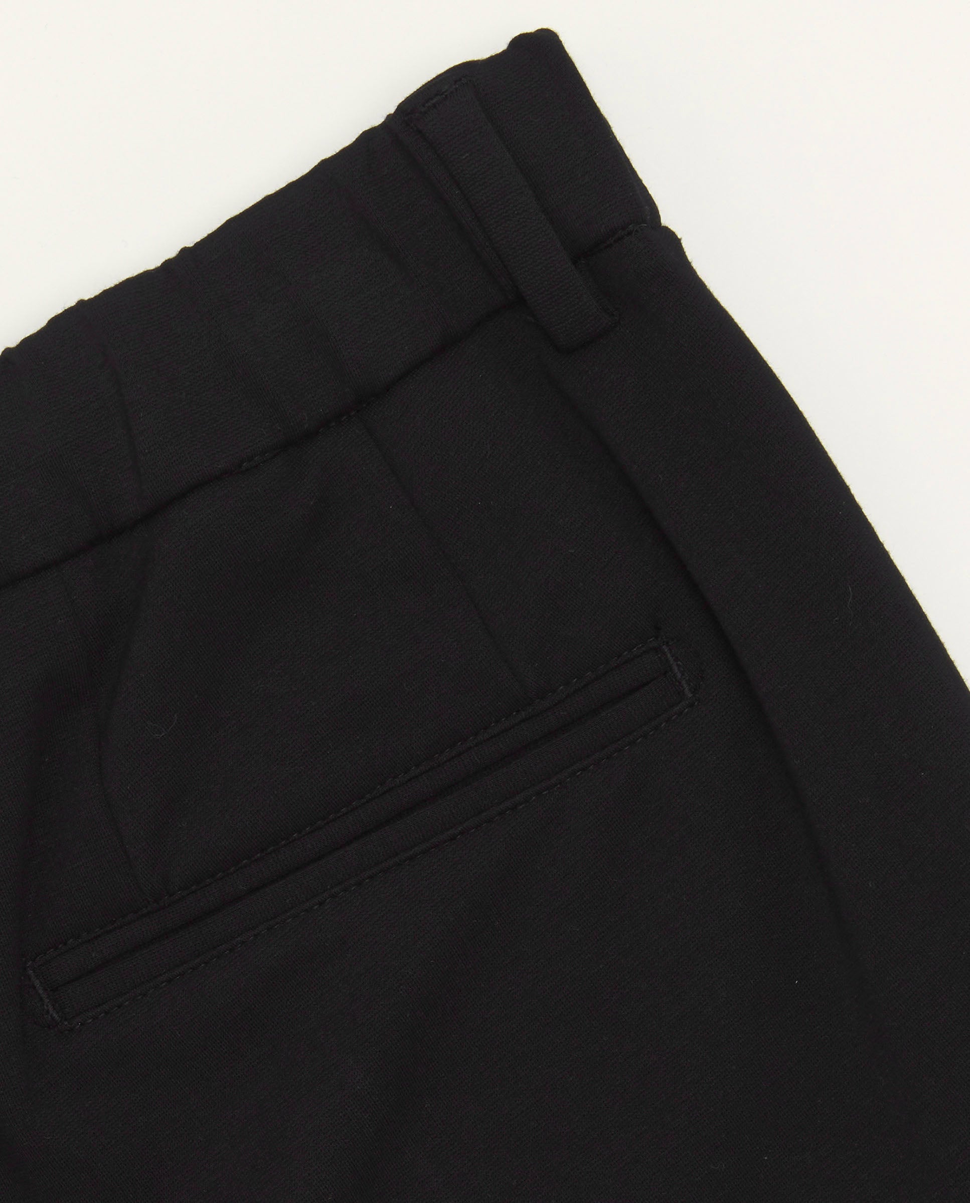 Pantalón jogger negro